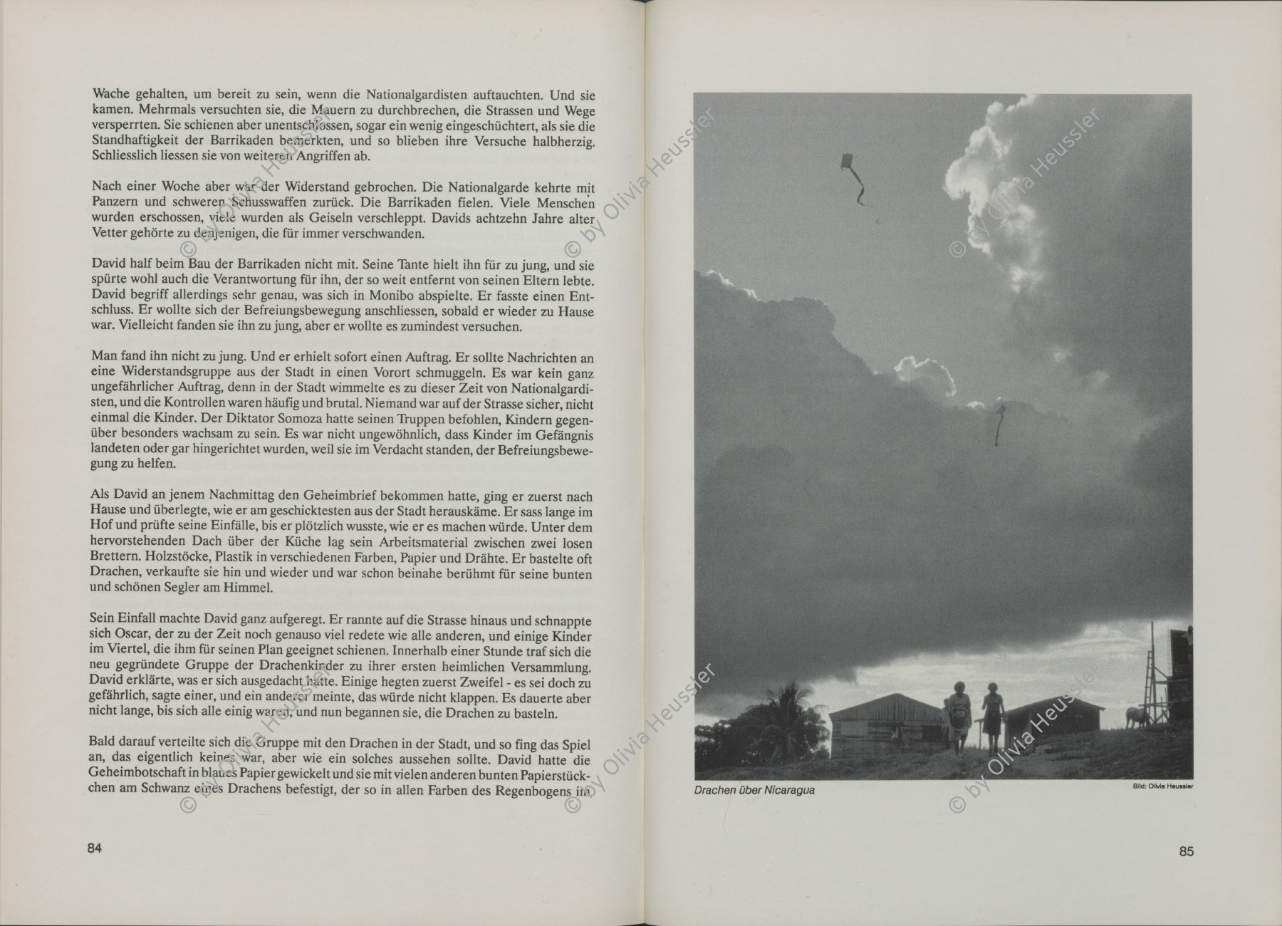 Image of sheet 19840620 photo 37: Drachen steigen, La Esperanza, El Rama, Región Autónoma del Atlántico Sur RAAS Nicaragua 1984.

book